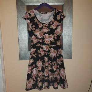 Floral dress with cap sleeves